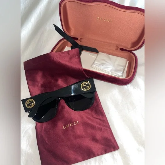 100% Authentic Gucci logo square sunglasses $495 retail! - Picture 5 of 6